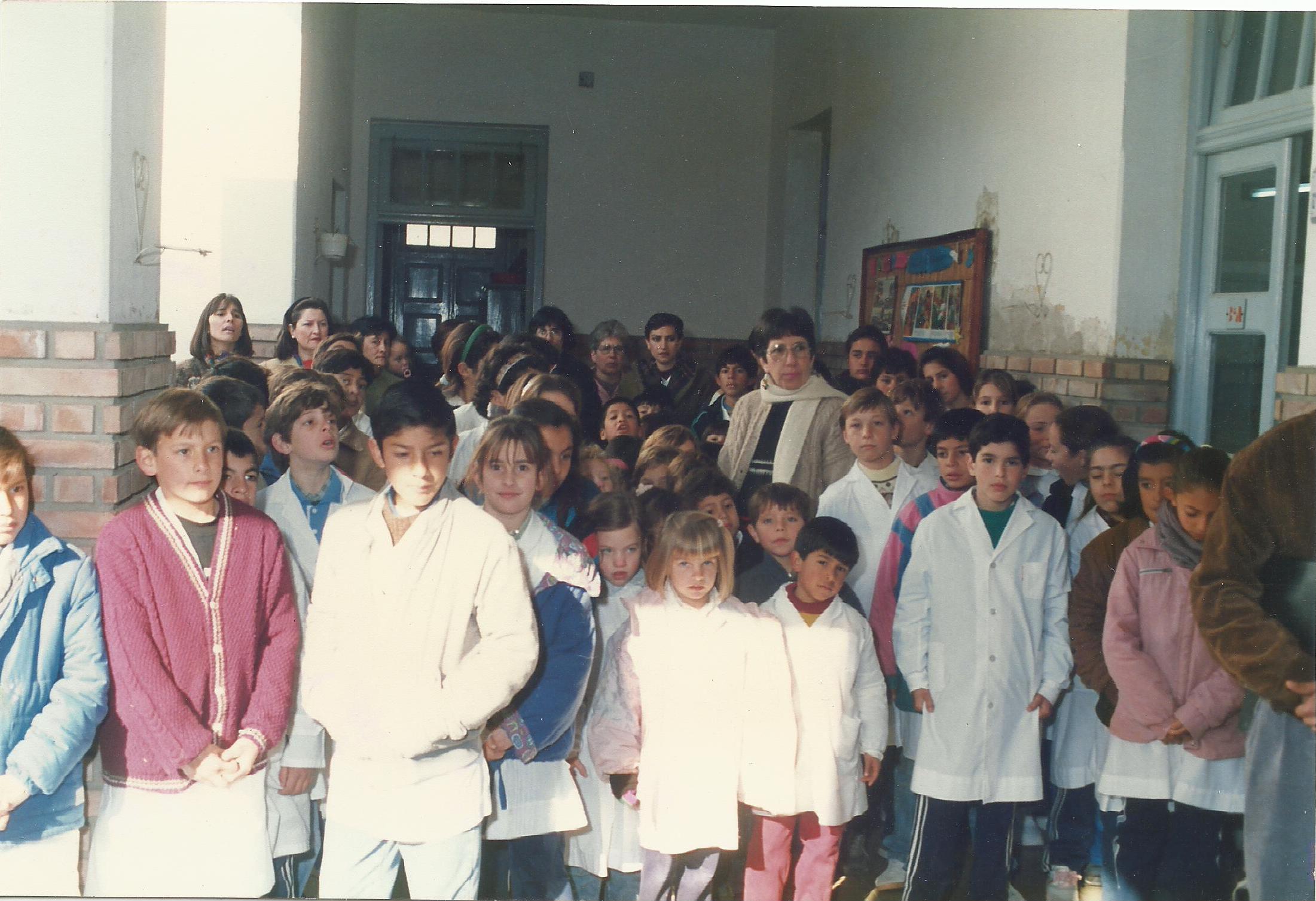Acto escolar · 1990s